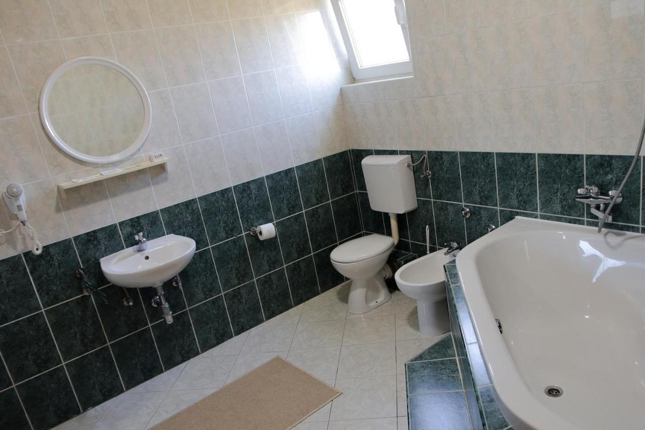 Motel Lav Čapljina Eksteriør billede