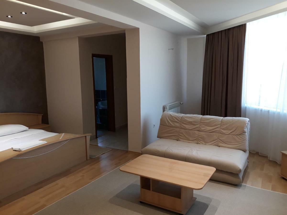 Motel Lav Čapljina Eksteriør billede