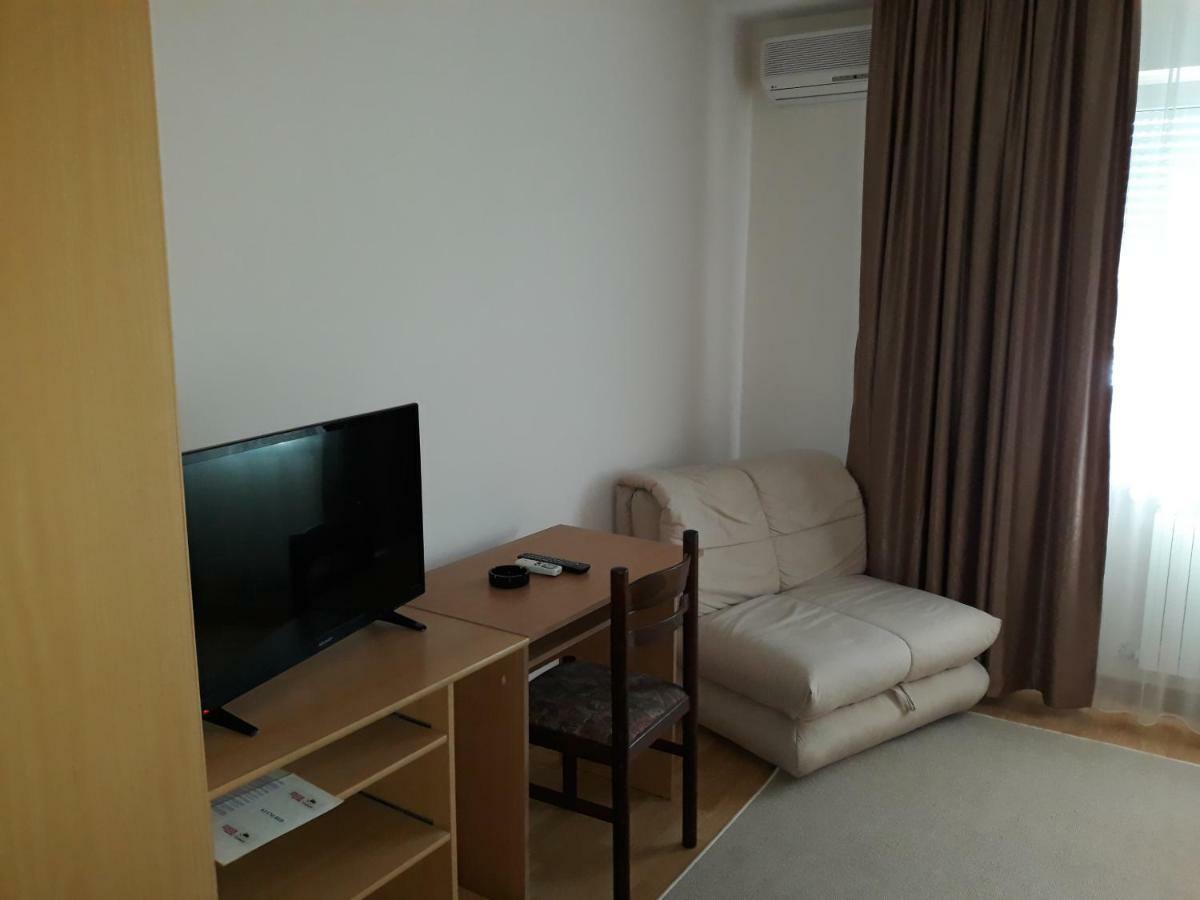 Motel Lav Čapljina Eksteriør billede